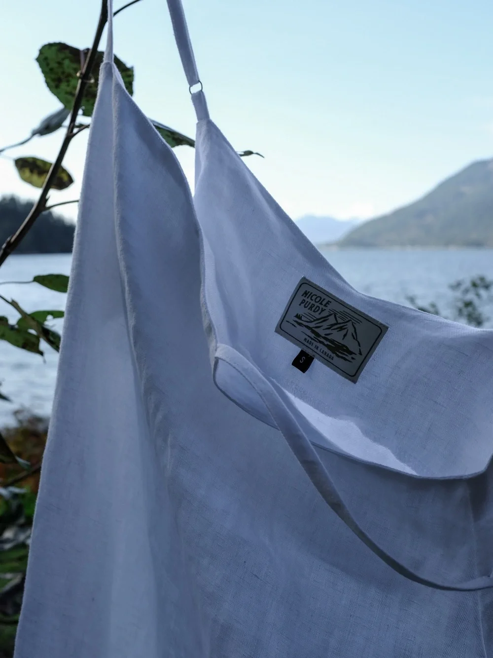 NP DEADSTOCK. 100% LINEN. WHITE STRAP DRESS. - Picture 4 of 8